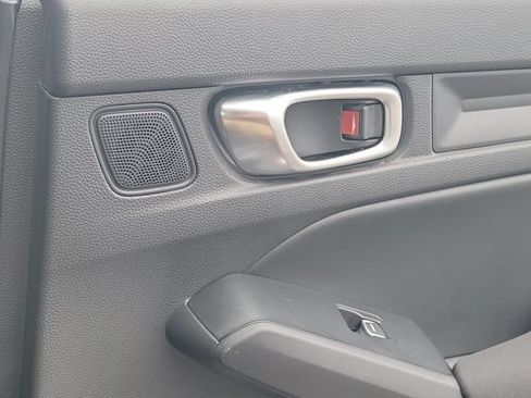 Used 2025 Honda Civic Sport image 6