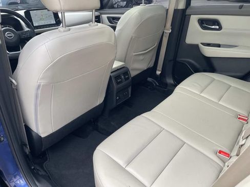 Certified 2023 Nissan Rogue SL w/ SL Premium Package FWD image 19