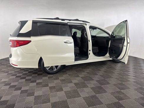 Used 2019 Honda Odyssey Touring image 18