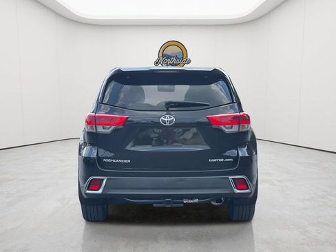 Used 2019 Toyota Highlander Limited AWD/4WD image 26