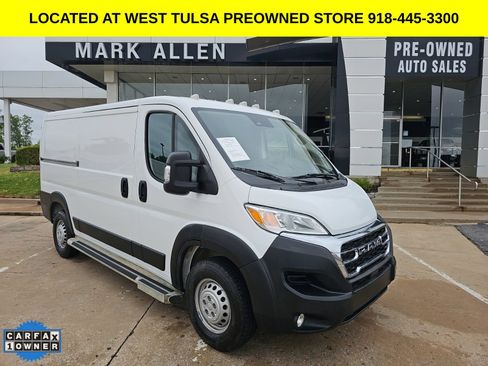 Used 2025 RAM ProMaster 2500 w/ U-Haul Equipment Group FWD image 1