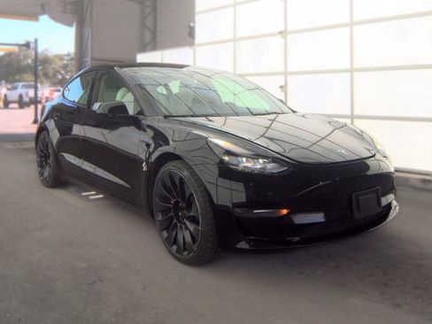 Used 2023 Tesla Model 3 Performance AWD/4WD image 3