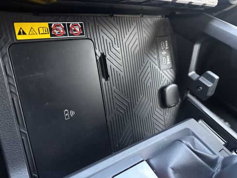 Certified 2024 Toyota Tacoma TRD Off-Road image 28