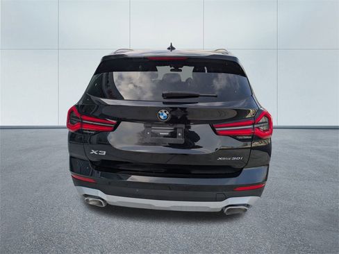 Used 2023 BMW X3 xDrive30i w/ Premium Package image 4