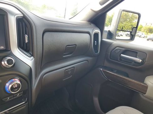 Used 2022 GMC Sierra 2500 SLE w/ SLE Convenience Package AWD/4WD image 28