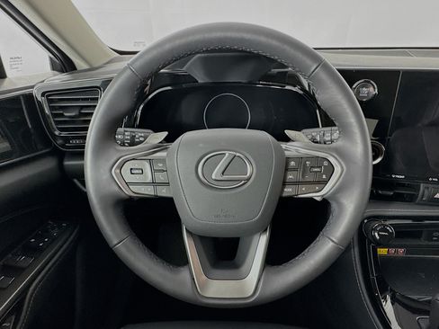 Used 2025 Lexus NX 250 FWD w/ Cold Area Package image 11