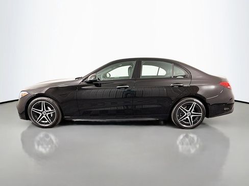 Used 2025 Mercedes-Benz C 300 4MATIC Sedan image 4