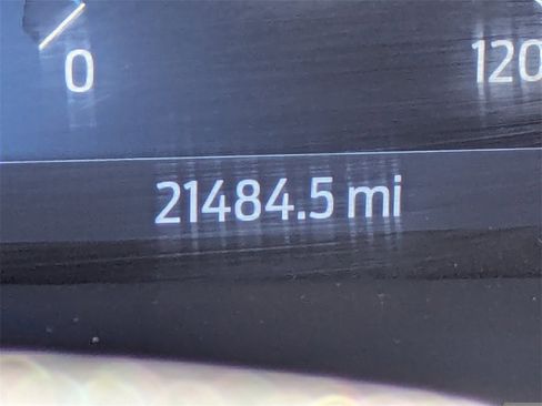 Used 2023 Ford F150 Lightning Lariat image 29