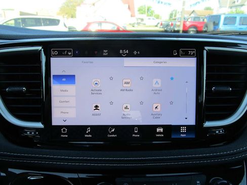 New 2025 Chrysler Pacifica Select image 39