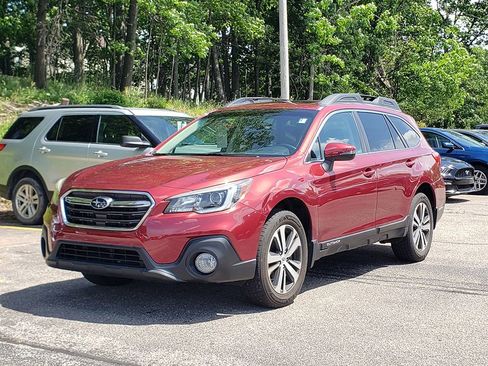 Used 2018 Subaru Outback 2.5i Limited AWD/4WD image 1