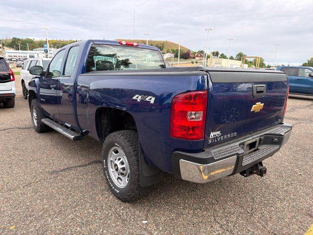Used 2013 Chevrolet Silverado 2500 W/T AWD/4WD image 6