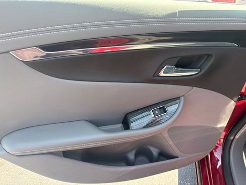 Used 2018 Chevrolet Impala LT w/ LT Leather Package FWD image 22