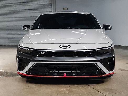 Used 2025 Hyundai Elantra N FWD image 2
