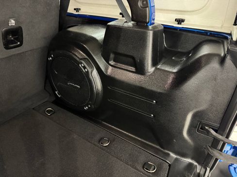 Used 2021 Jeep Wrangler Unlimited Rubicon AWD/4WD image 89