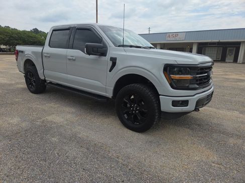Used 2024 Ford F150 XLT w/ Equipment Group 302A MID AWD/4WD image 18