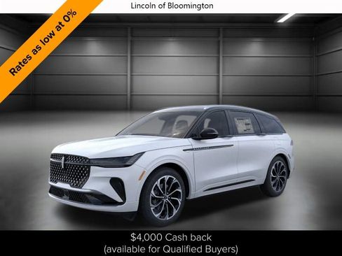 New 2026 Lincoln Nautilus Reserve image 1