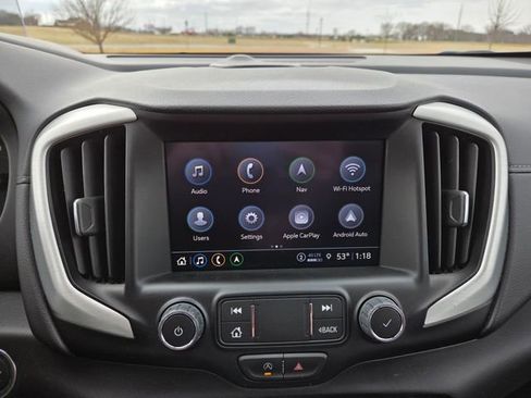 Used 2024 GMC Terrain SLT w/ Infotainment Package II image 27