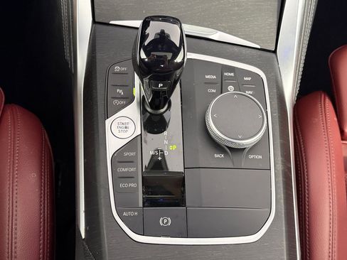 Used 2022 BMW 430i Coupe w/ M Sport Package image 17