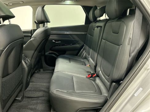 Used 2024 Hyundai Tucson Limited image 21