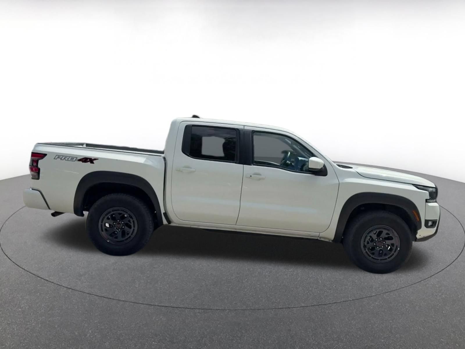 Used 2026 Nissan Frontier PRO-4X AWD/4WD image 16