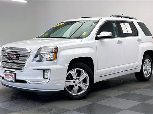 Used 2016 GMC Terrain Denali image 12