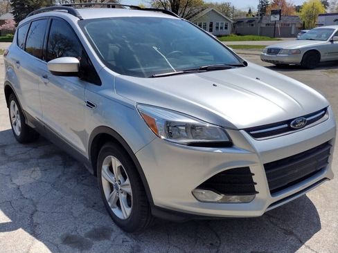 Used 2013 Ford Escape SE FWD image 4