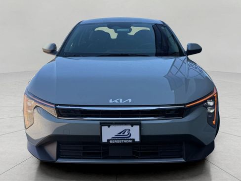 Used 2025 Kia K4 EX FWD image 4