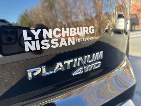 Used 2024 Nissan Pathfinder Platinum w/ Cargo Package image 16