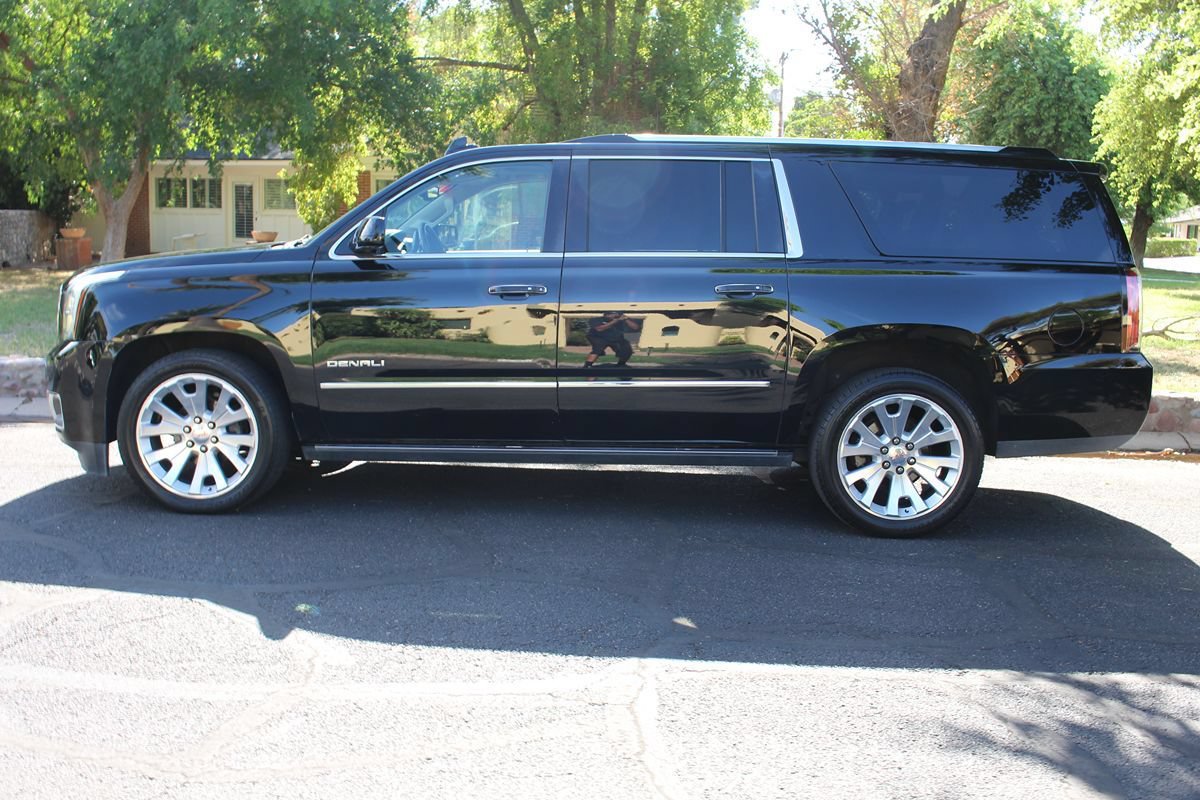 Used 2016 GMC Yukon XL Denali w/ Open Road Package AWD/4WD image 2