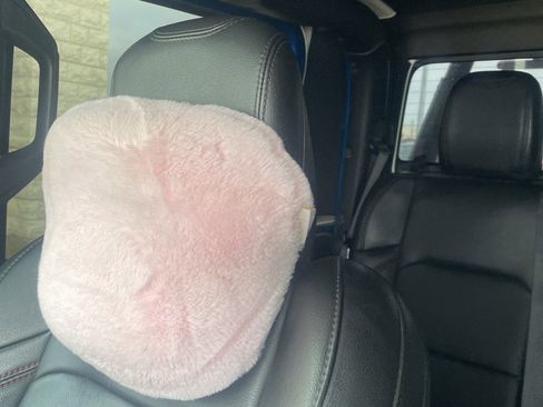 Used 2020 Jeep Gladiator Rubicon image 13