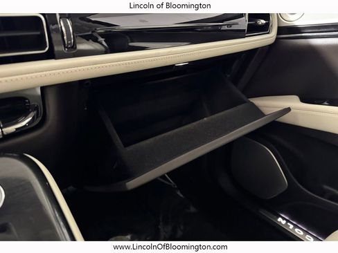 Certified 2021 Lincoln Nautilus Black Label image 45