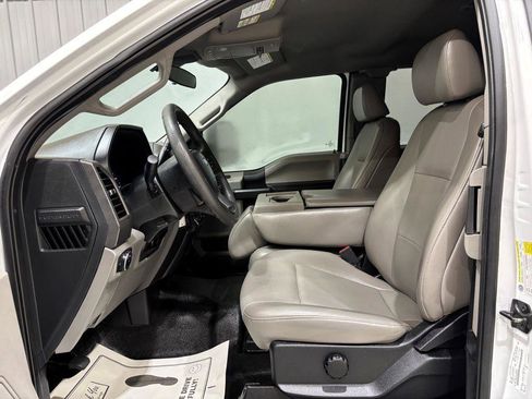 Used 2020 Ford F250 XL w/ Power Equipment Group image 11