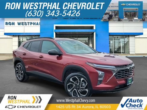 Used 2025 Chevrolet Trax RS w/ Driver Confidence Package image 1