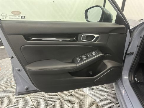 Certified 2024 Honda Civic Touring image 11