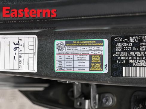 Used 2024 Hyundai Elantra Limited FWD image 37