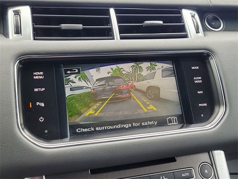 Used 2015 Land Rover Range Rover Sport HSE image 20