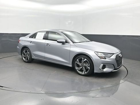 Used 2022 Audi A3 2.0T Premium image 32