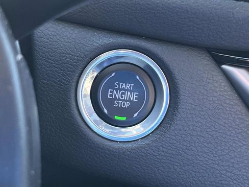 Certified 2024 Cadillac XT4 Sport image 39