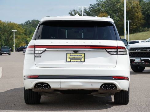Used 2022 Lincoln Aviator Grand Touring w/ Equipment Group 301A image 4