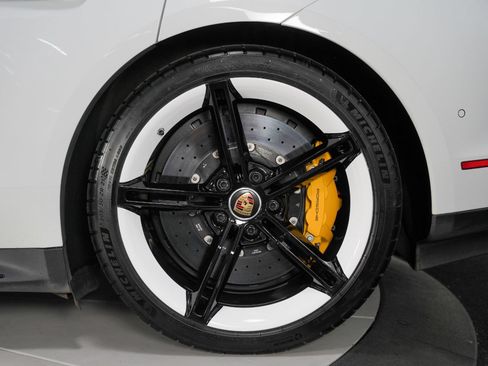 Used 2020 Porsche Taycan Turbo S AWD/4WD image 19