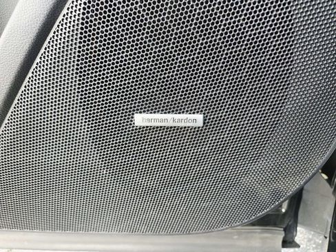 Used 2020 Subaru Forester Limited image 38