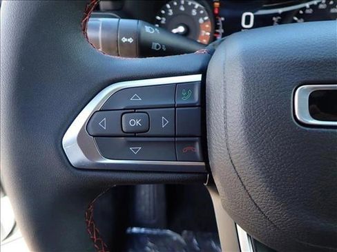 New 2025 Jeep Compass Trailhawk image 13