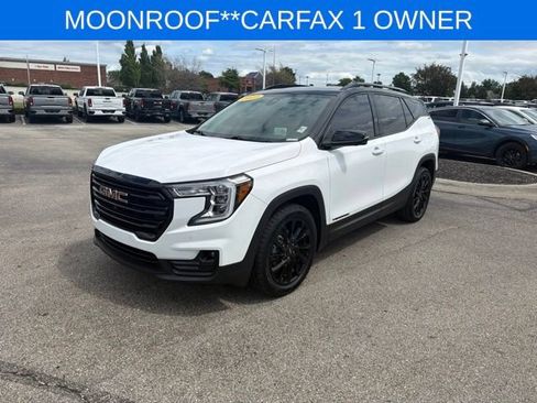 Used 2023 GMC Terrain SLT w/ Tech Package FWD image 5