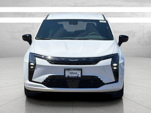 New 2027 Chrysler Pacifica Select FWD image 3