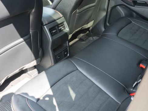 Used 2024 Ford Edge ST-Line w/ Class II Trailer Tow Package AWD/4WD image 21