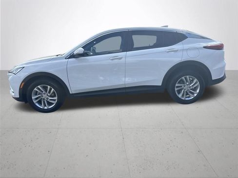 Used 2025 Buick Envista Preferred FWD image 10