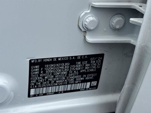 Used 2025 Honda HR-V LX image 33