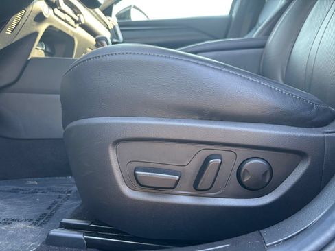 Used 2026 MAZDA CX-50 AWD 2.5 S w/ Premium Package image 17