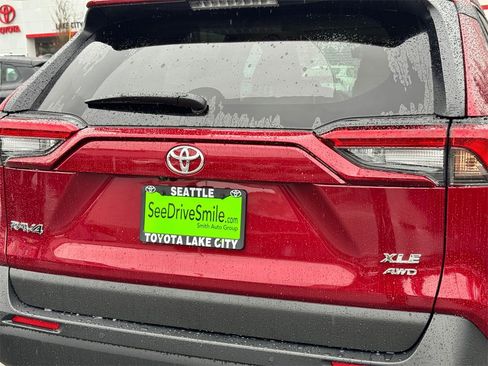 New 2025 Toyota RAV4 XLE Premium image 15