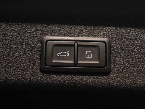 Used 2023 Audi A6 3.0T allroad Prestige w/ Prestige Package AWD/4WD image 38